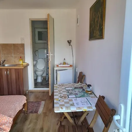 Stefanovic - 1 Apartment *